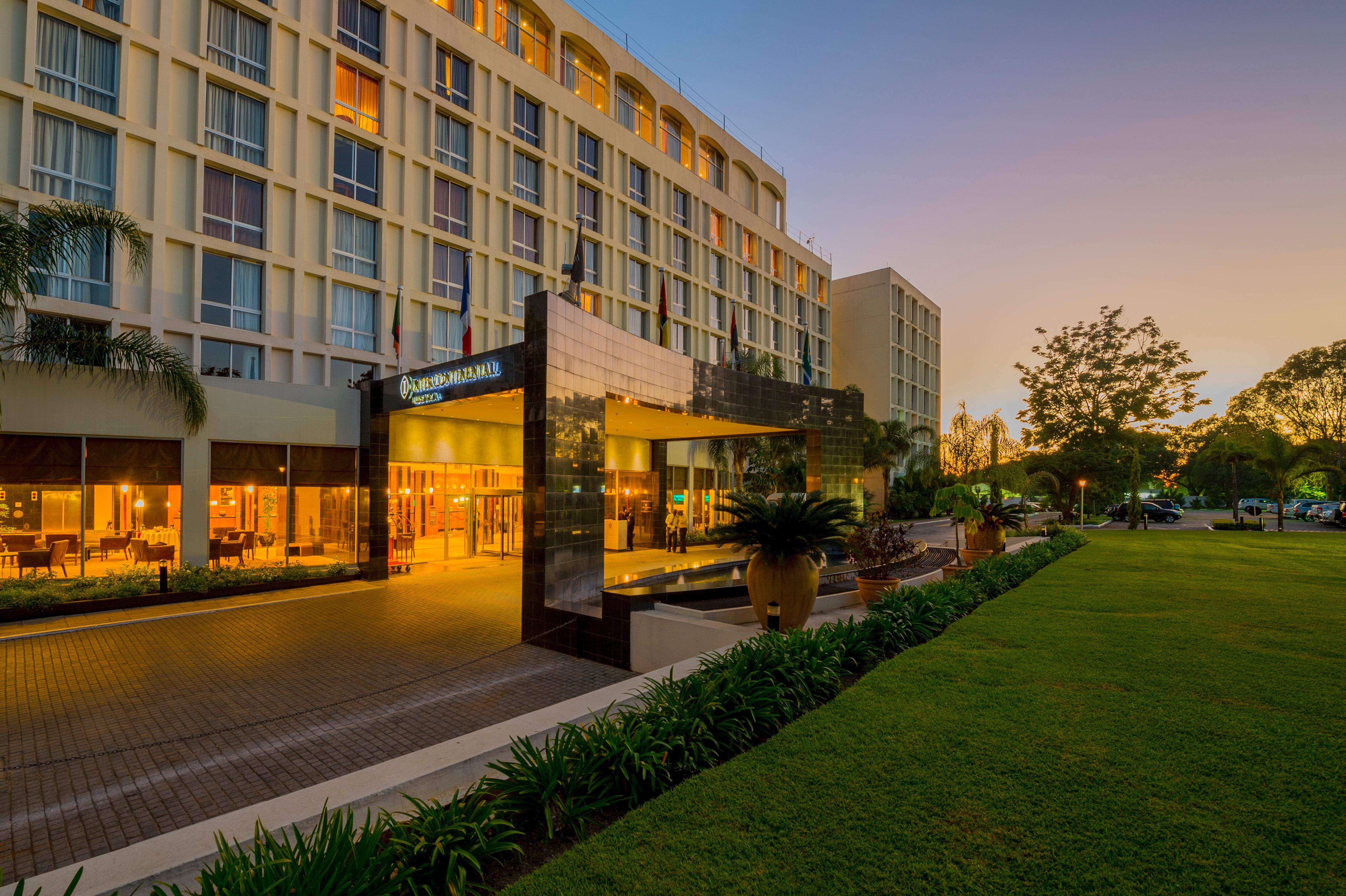 Intercontinental Lusaka By Ihg מראה חיצוני תמונה