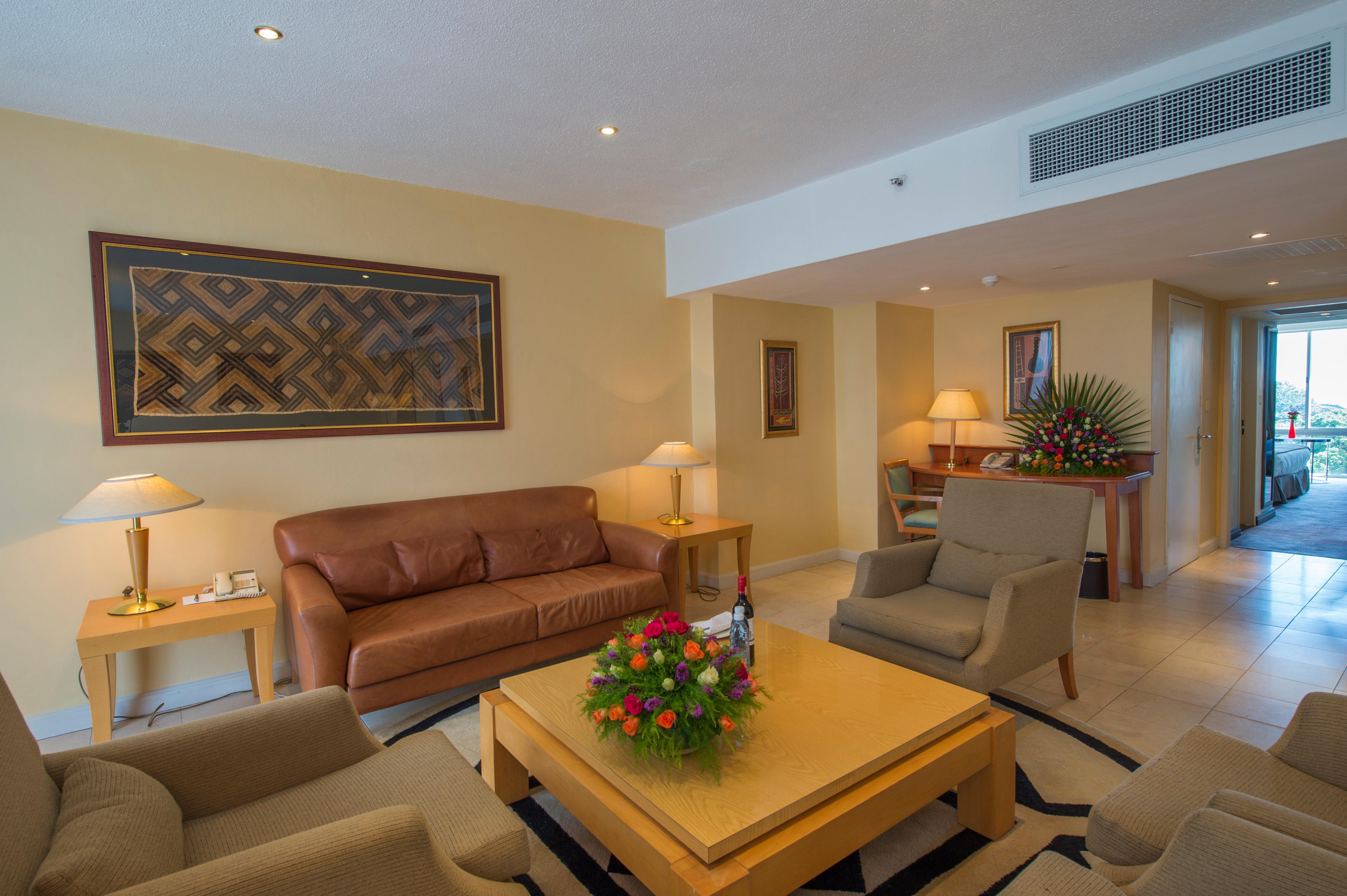 Intercontinental Lusaka By Ihg מראה חיצוני תמונה